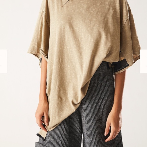 ***SOLD ON M***  FREE PEOPLE OVERSIZED GENIUS TEE IN HAZELWOOD - Picture 4 of 5